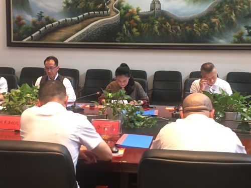 昆明市政务服务管理局举行2021年党组理论学习中心组第三次集中学习暨党史学习教育第二次专题学习